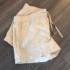 New York & Company Shorts NWT Medium